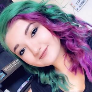 Meet your Posher, Megan